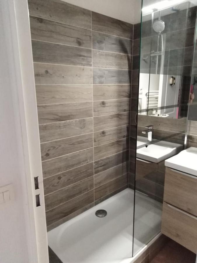 Appartement T2 Avec Piscine A 100 M De La Plage Six-Fours-les-Plages Exterior foto